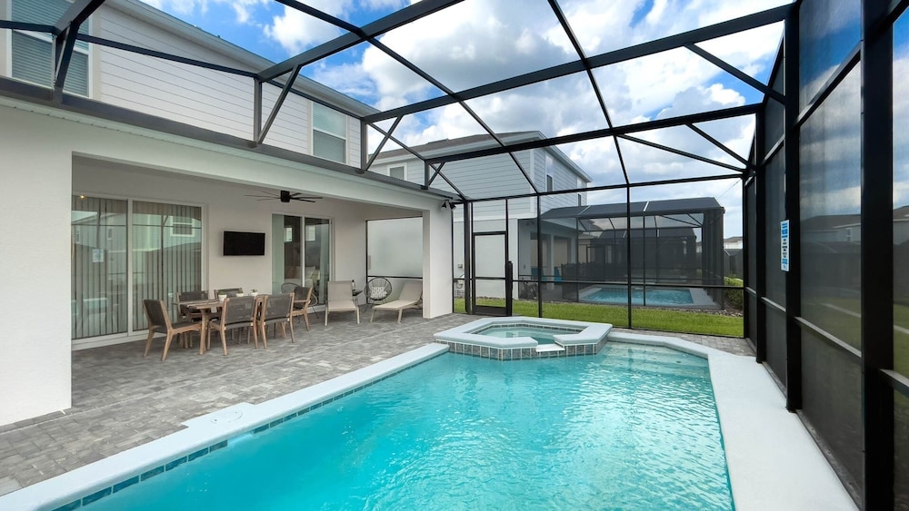 Windsor Island Resort 5 Bedroom East Facing Pool 5 Home