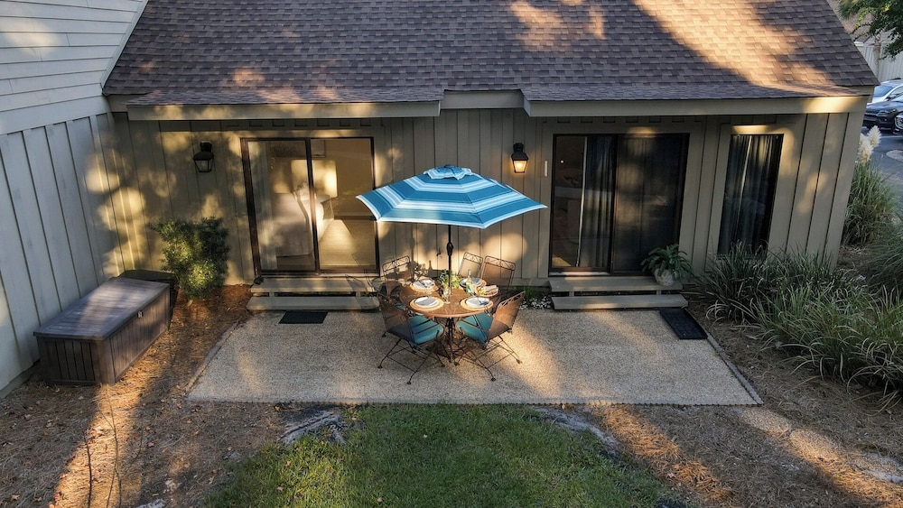 Hilton Head Retreat Gated Villa, Pets OK