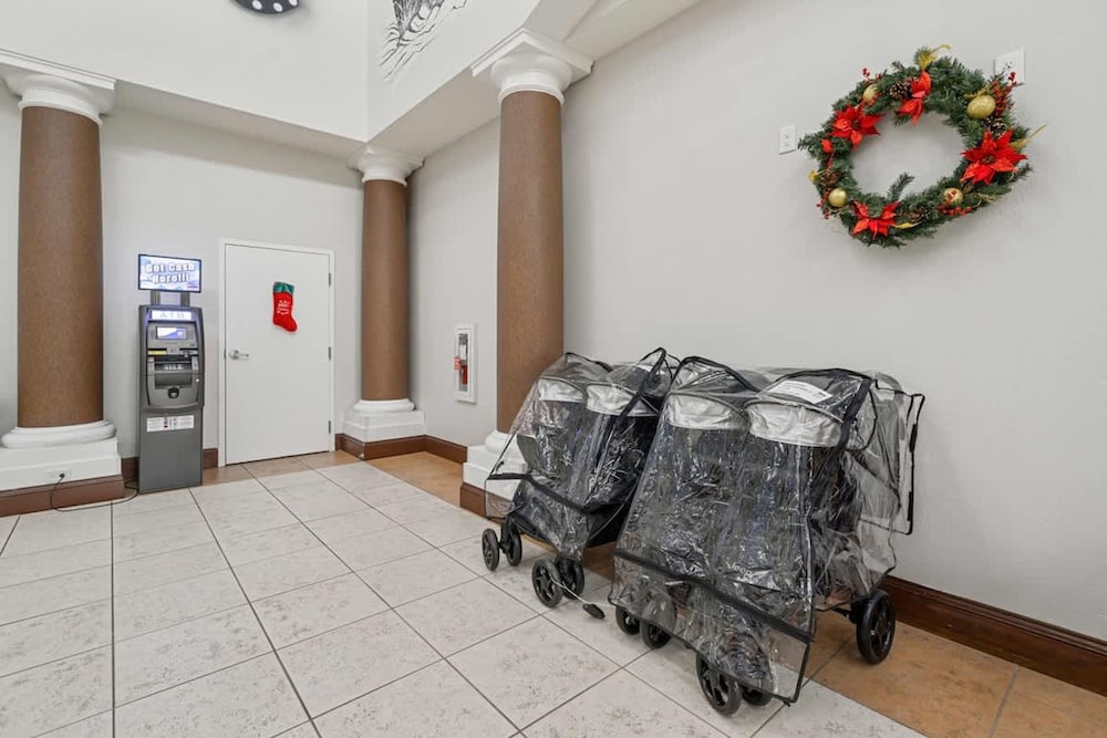 1BR Free Shuttle to Disney Parks