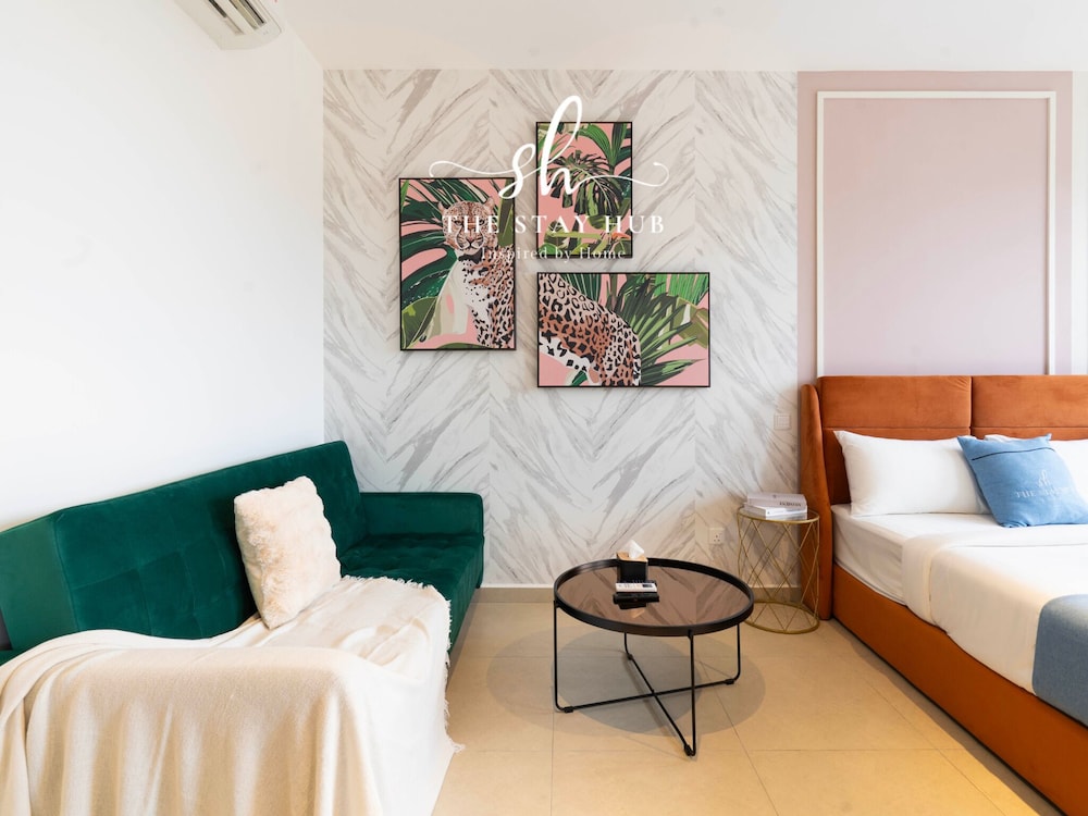 Paxtonz Luxe Suites by The Stay Hub