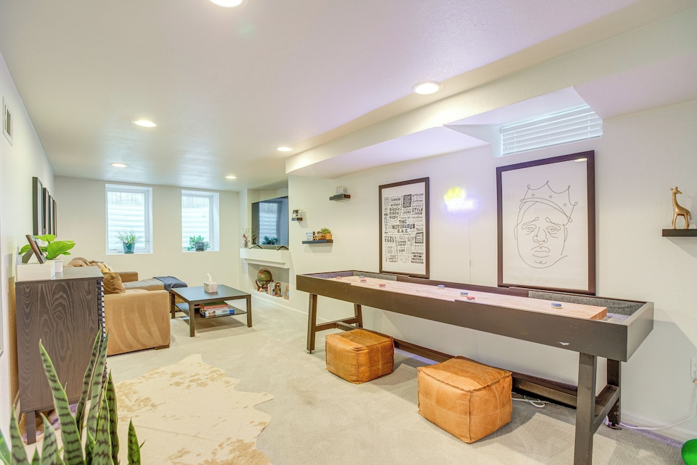 Walk to City Park: Chic Home w/ Hot Tub & Yard