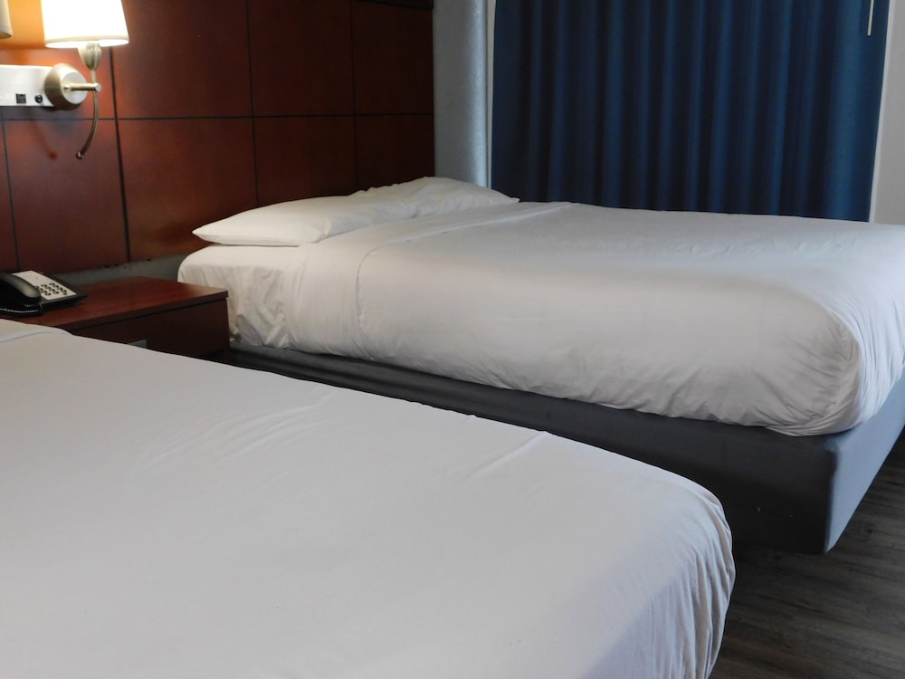 Greensboro Vacations - Park View Inn - Property Image 14