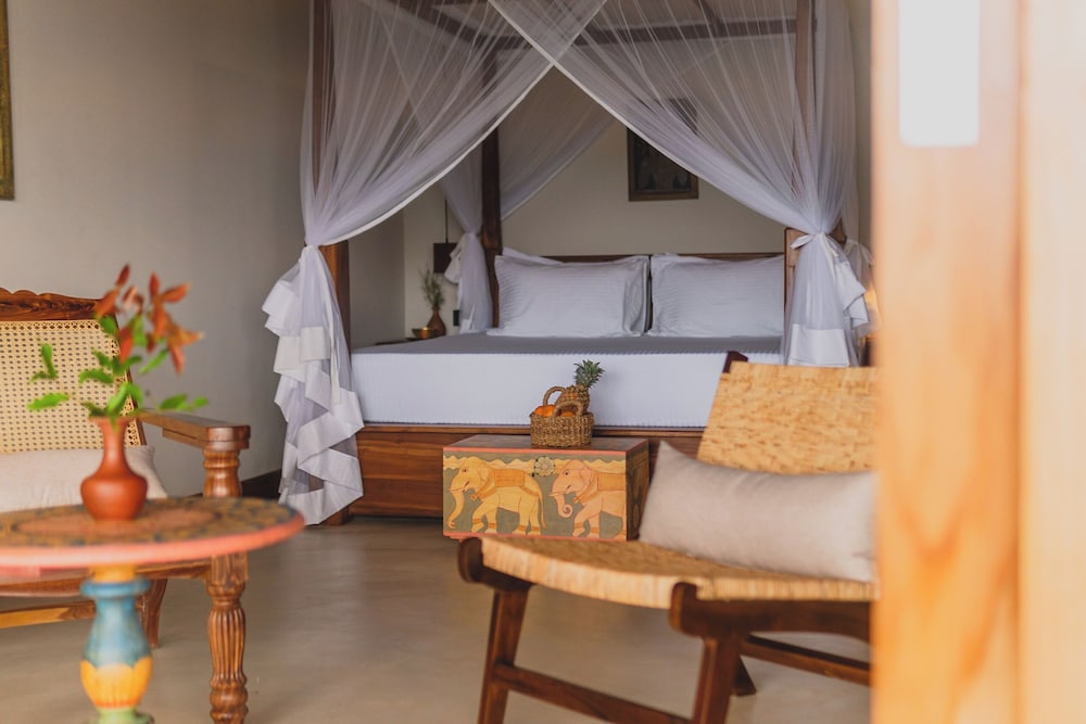 Villa Monkey House