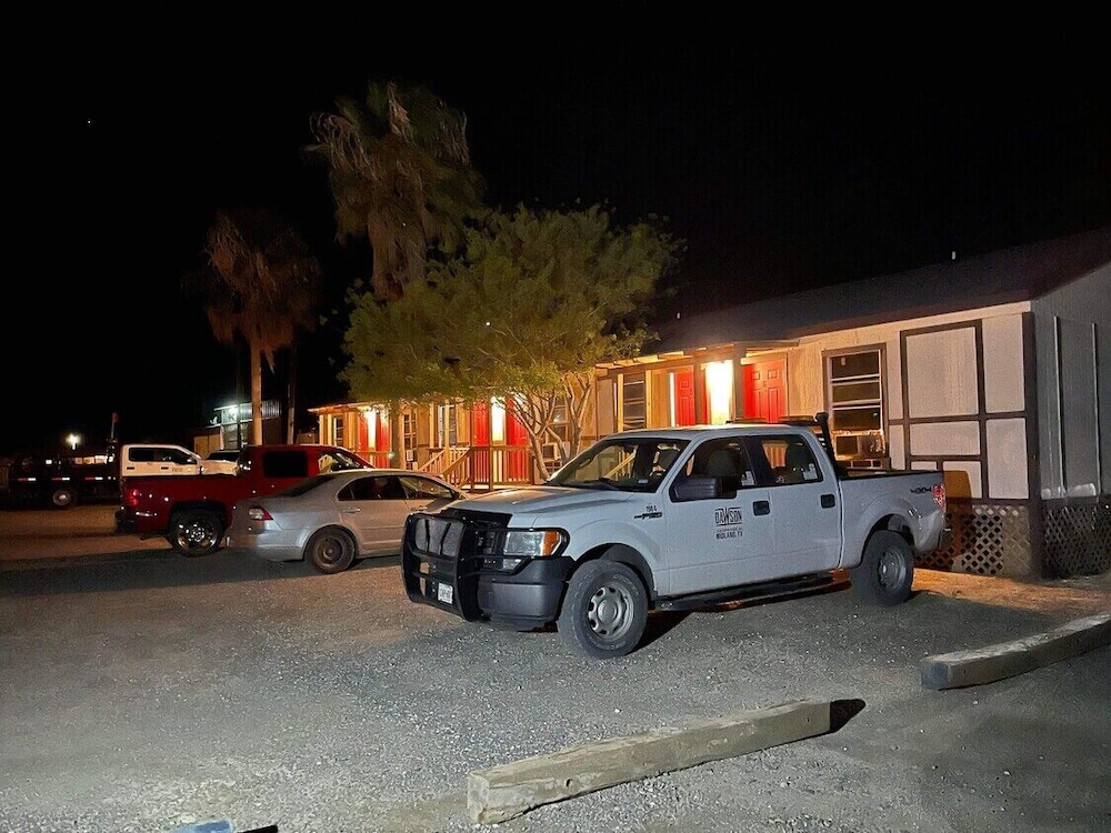 Extended Stay of Carrizo Springs view 5