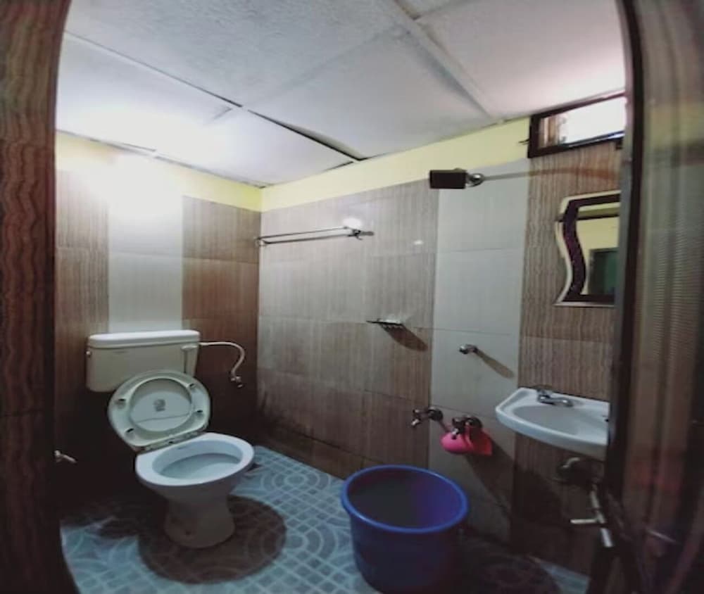 Alfina Guest House