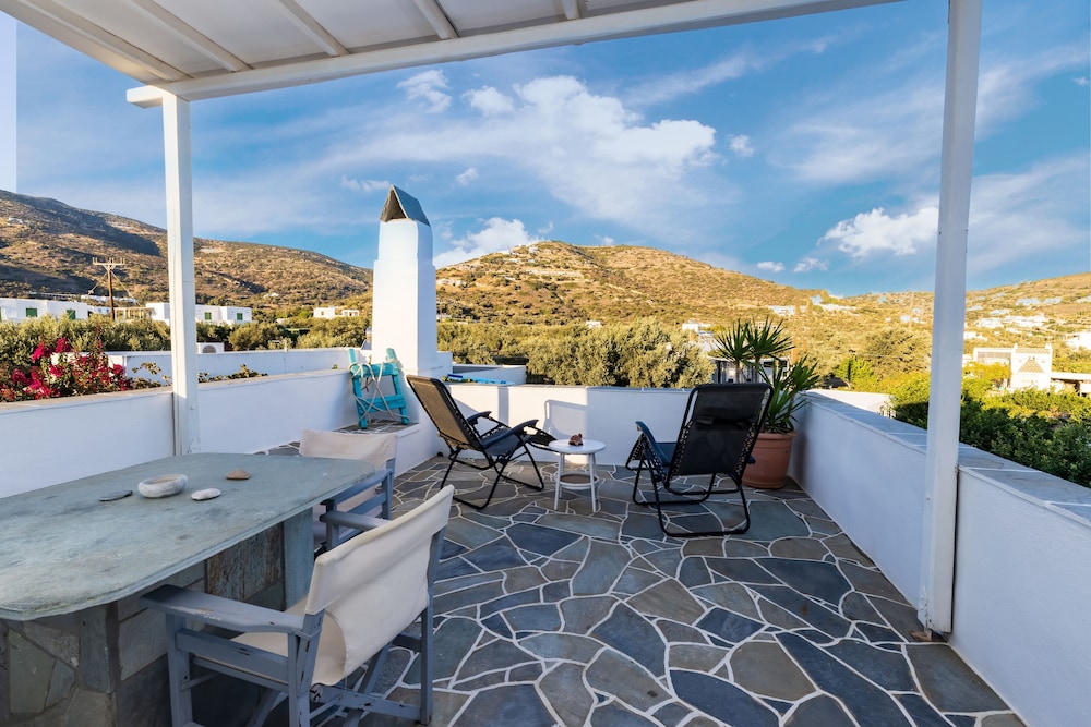 Irini Pension