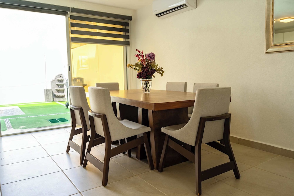 Modern Villa Priv. Beach Dreams Diamante