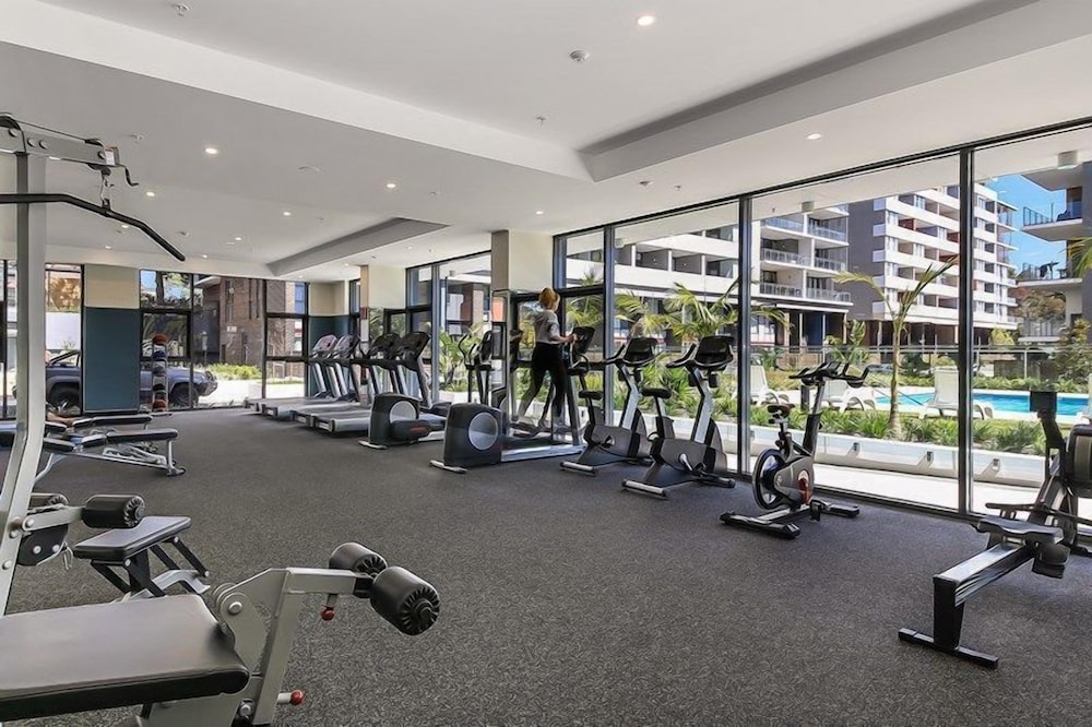 Trigo Home - Mooltan Ave Sydney view 4
