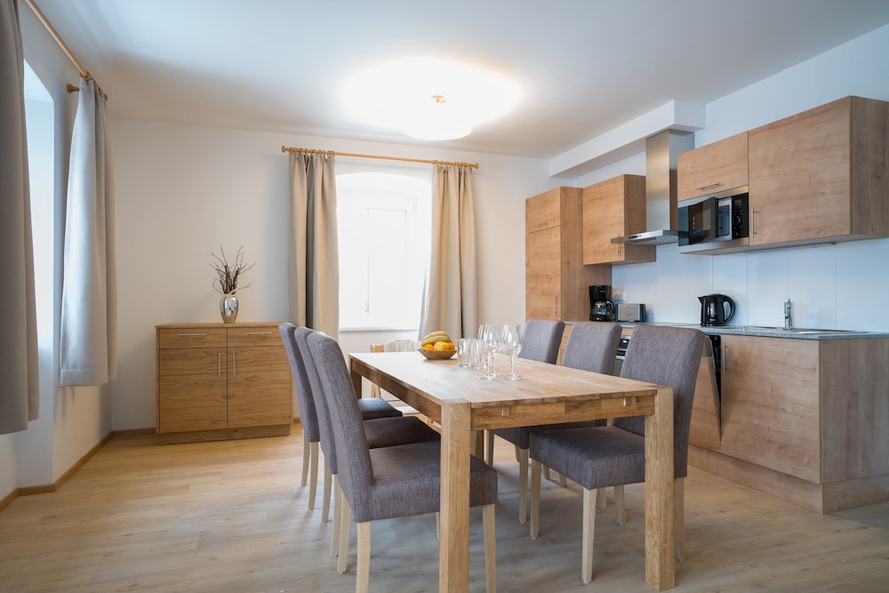 Central Lake View Suites Villa Julia by we rent