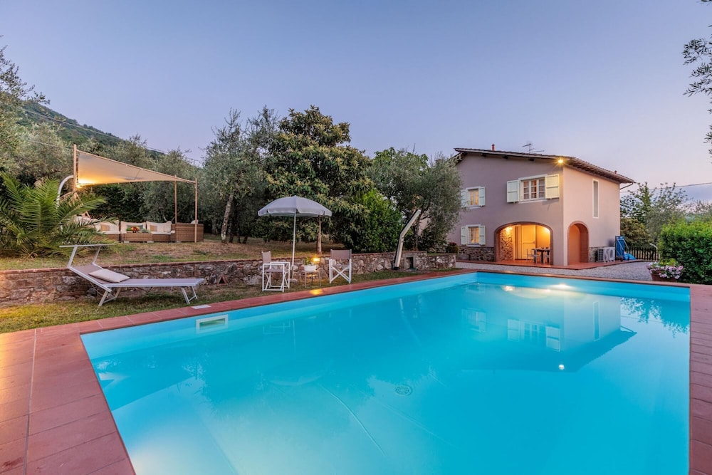Villa Dondolino in Lucca view 5