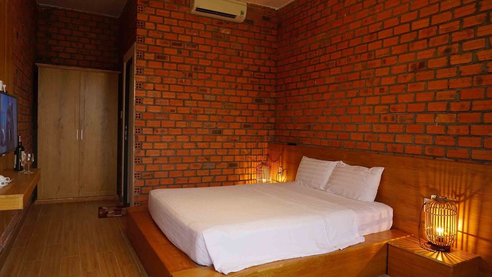 The Light Coral Island Resort
