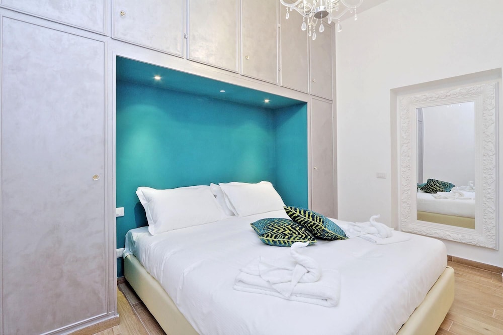 Rm-h501-pale6h3 Monti Apartments - M12