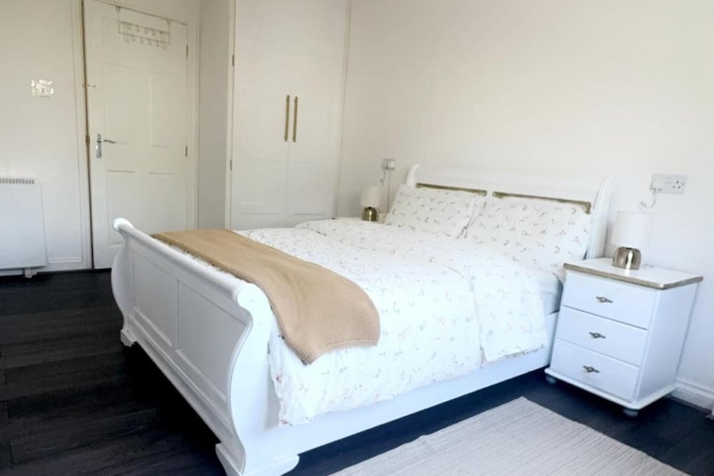 Birmingham Aprt- 2bdr- Sleeps4-close to City