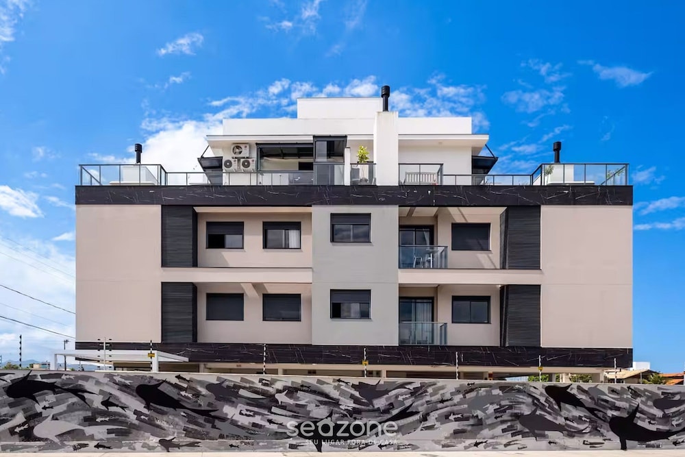 CCS - Studios 320m From the Beach in Campeche Floripa/sc
