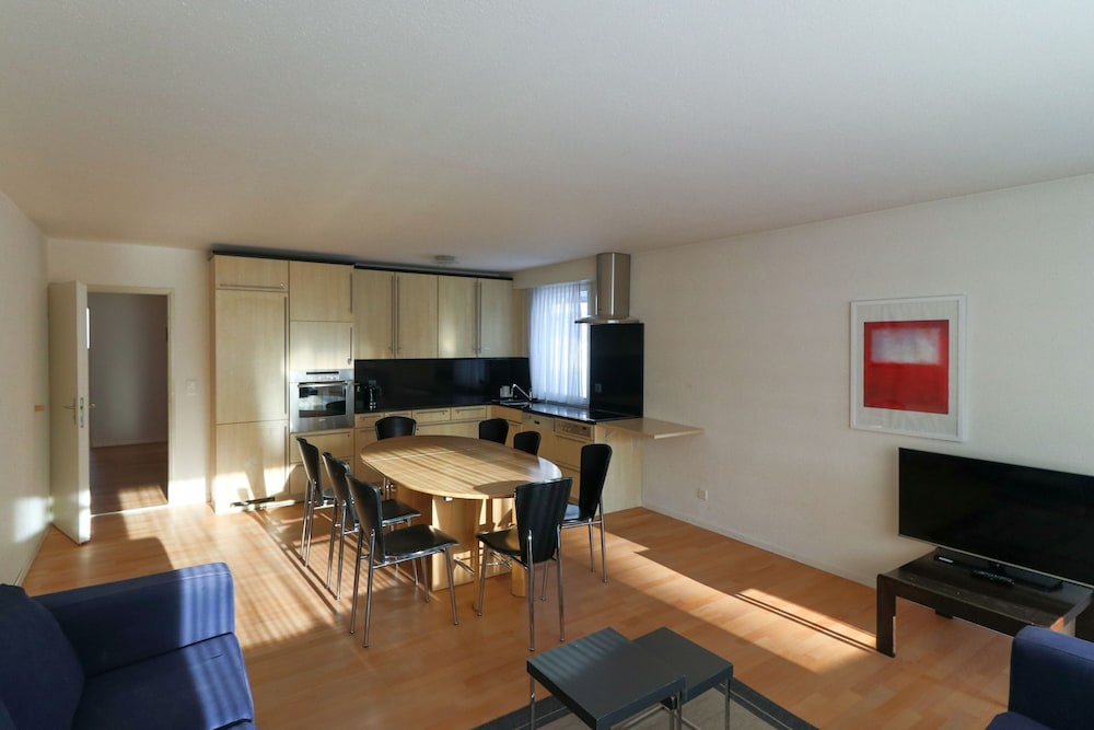 Apartments Cresta