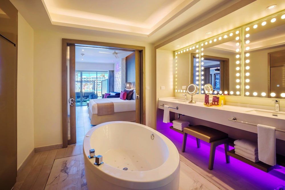 Planet Hollywood Cancun by Royalton, An Autograph Collection All-Inclusive Resort 85