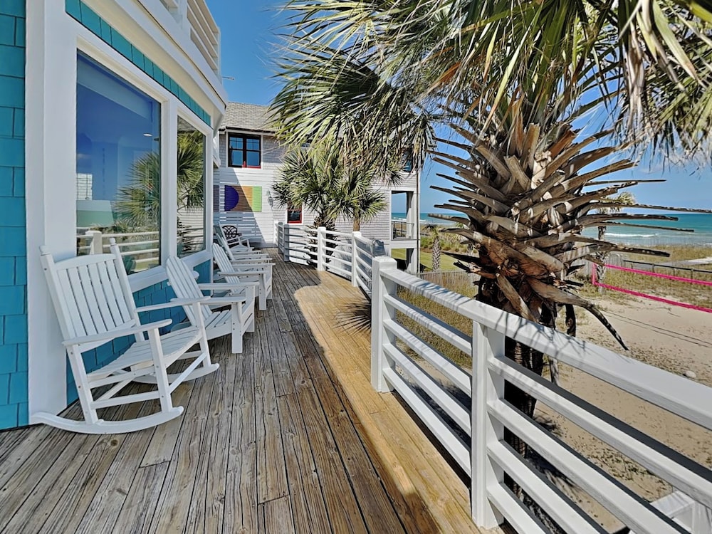 A Shore Cure by Carolina Retreats