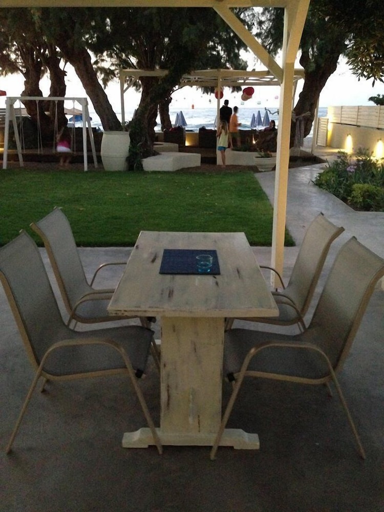 Effi Apartments