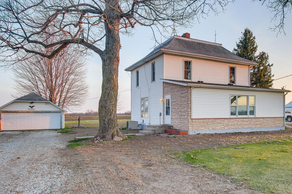 Barnes City House ~ 3 Mi to Hunting & Fishing! view 3