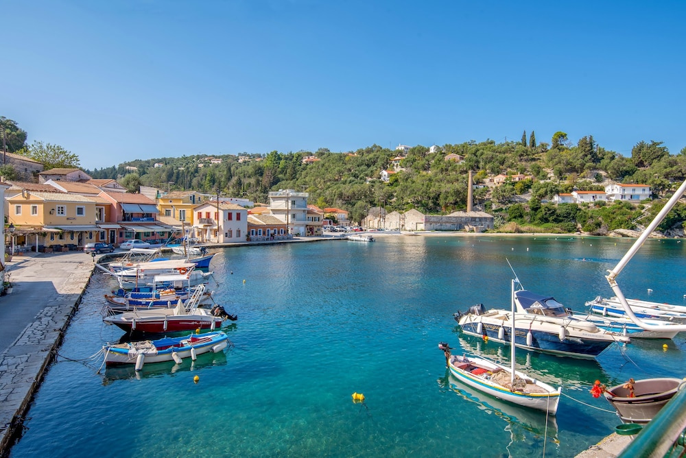 Loggos Panoramic Views Electra By Konnect photo 5