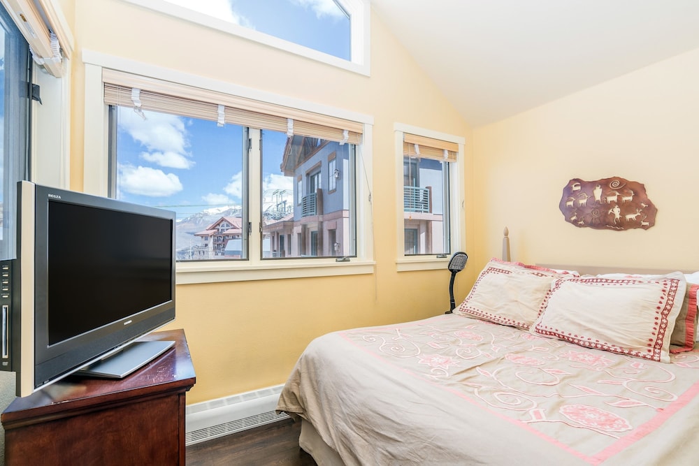 Blue Mesa 2 Unit Buyout by Avantstay 2 Units Centrally Located Ski In Ski Out Unit