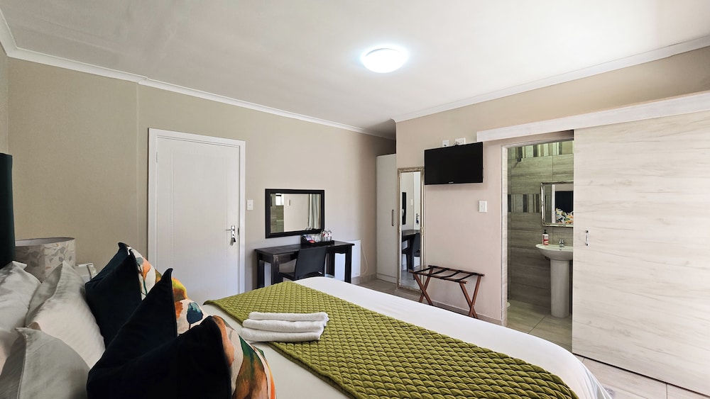 Sunset Events and Accommodation