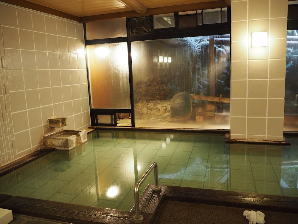 Osakaya