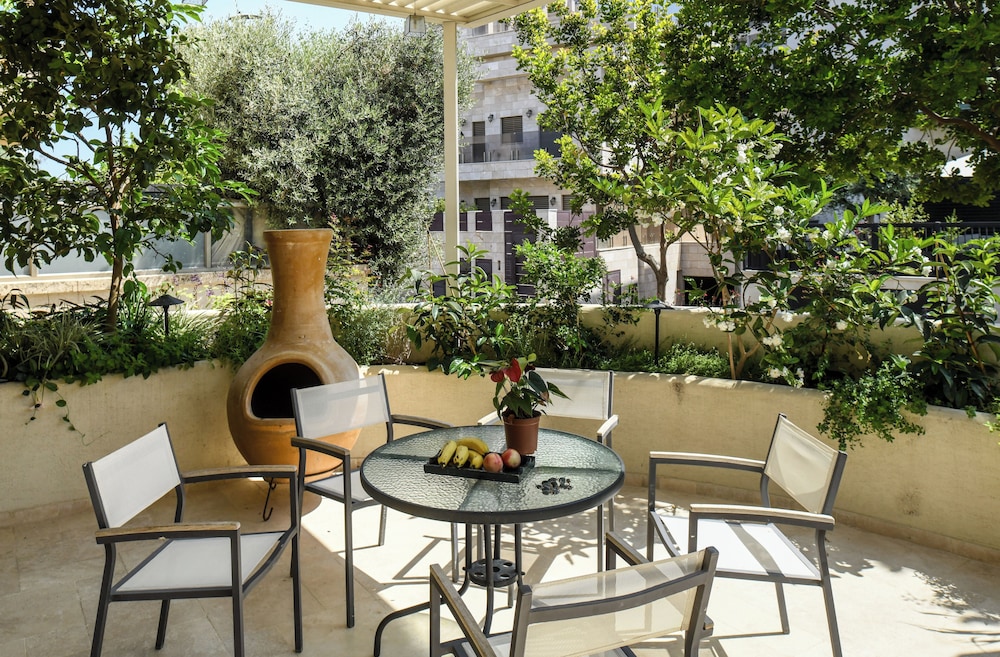 Coastline Family Triplex by Sea N' Rent view 3