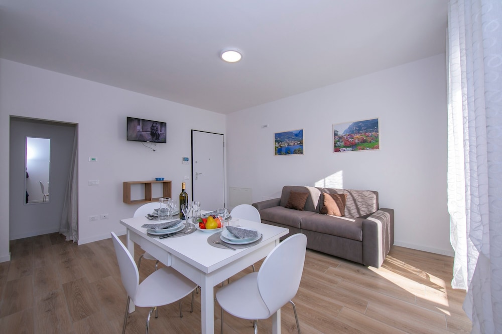 Appartamento Blu in Riva del Garda view 3