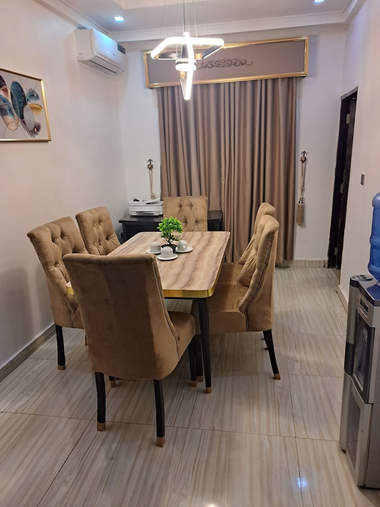 GRACEPOINT APARTMENT view 4