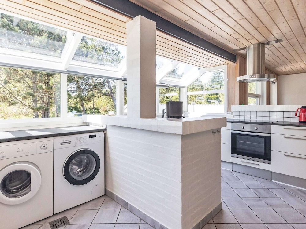 Renovated Retreat Near Beach - By Traum Ferienwohnungen view 5