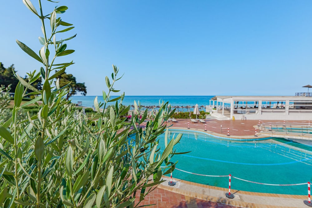 Elani Bay Resort