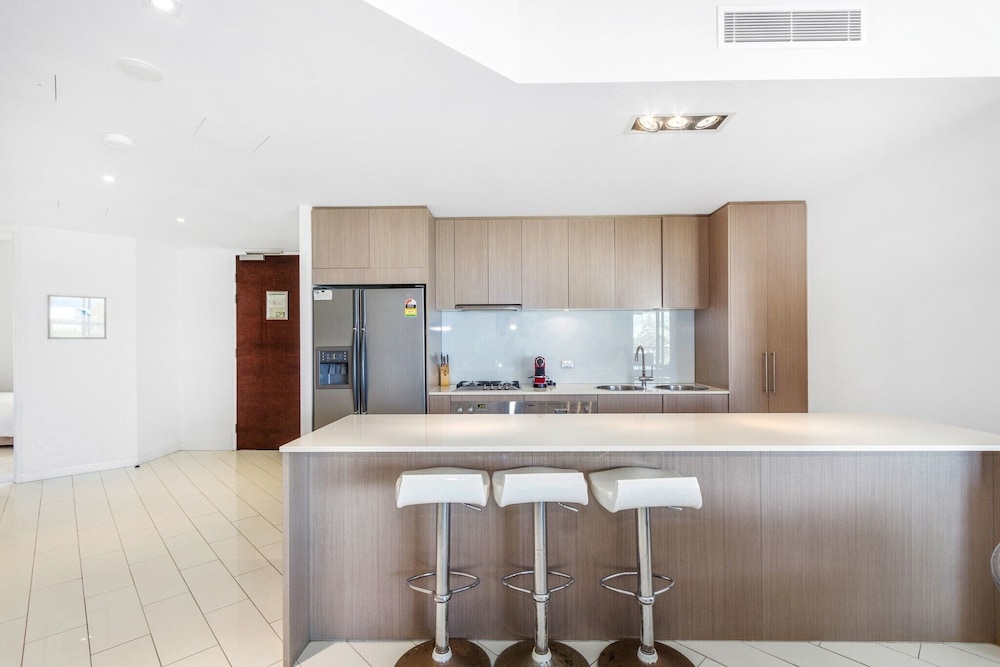 Luxury Apartments on Bells Boulevard