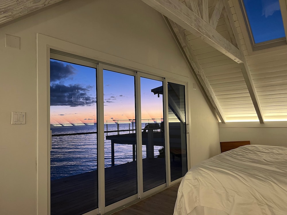 Touch Of Class Cottage - A Caribbean Beachfront Cottage 2 Bedroom Cottage