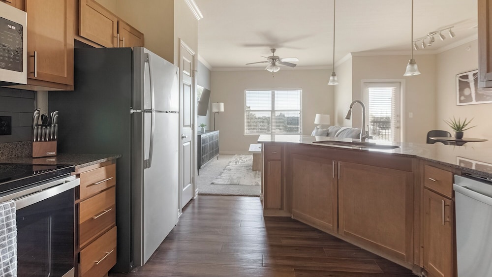 Landing Furnished Apartments near East Arlington
