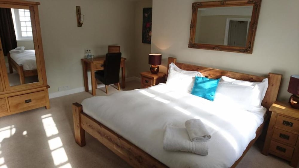 Guildford Vacations - Angel Hotel - Property Image 31