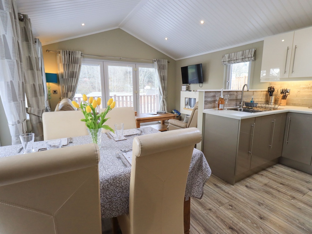 Lakeland View Lodge