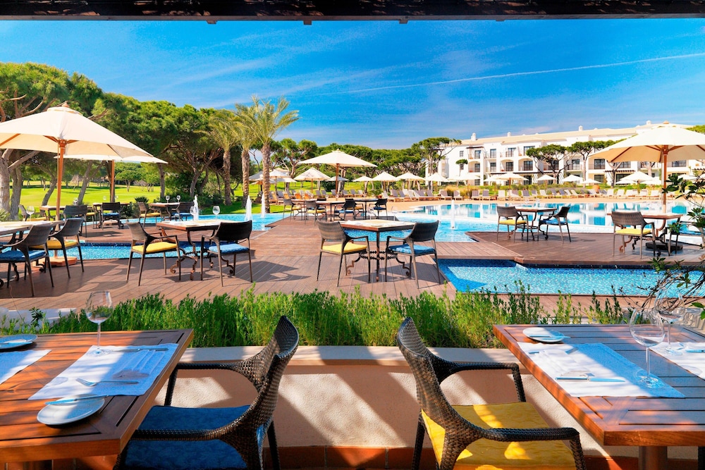 Pine Cliffs Ocean Suites, a Luxury Collection Resort & Spa