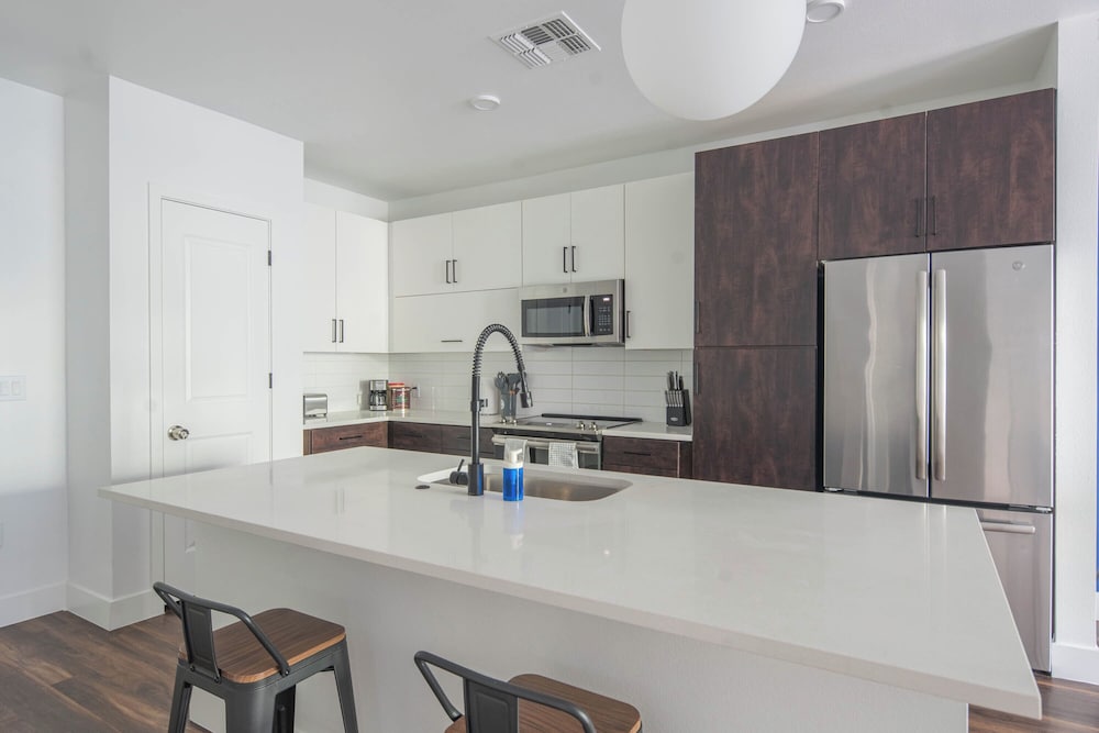 ROVE LIVING/KB - Trovita Rio
