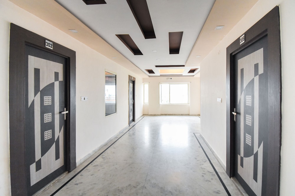 OYO 48899 Hotel V Seven - Property Image 30