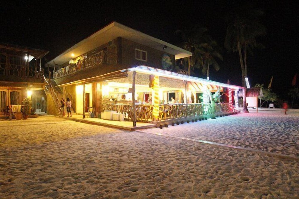 Malapascua Legend Water Sports & Resort