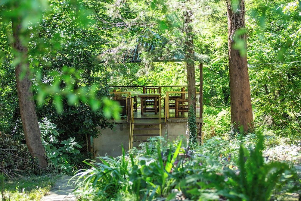 Eco cottages