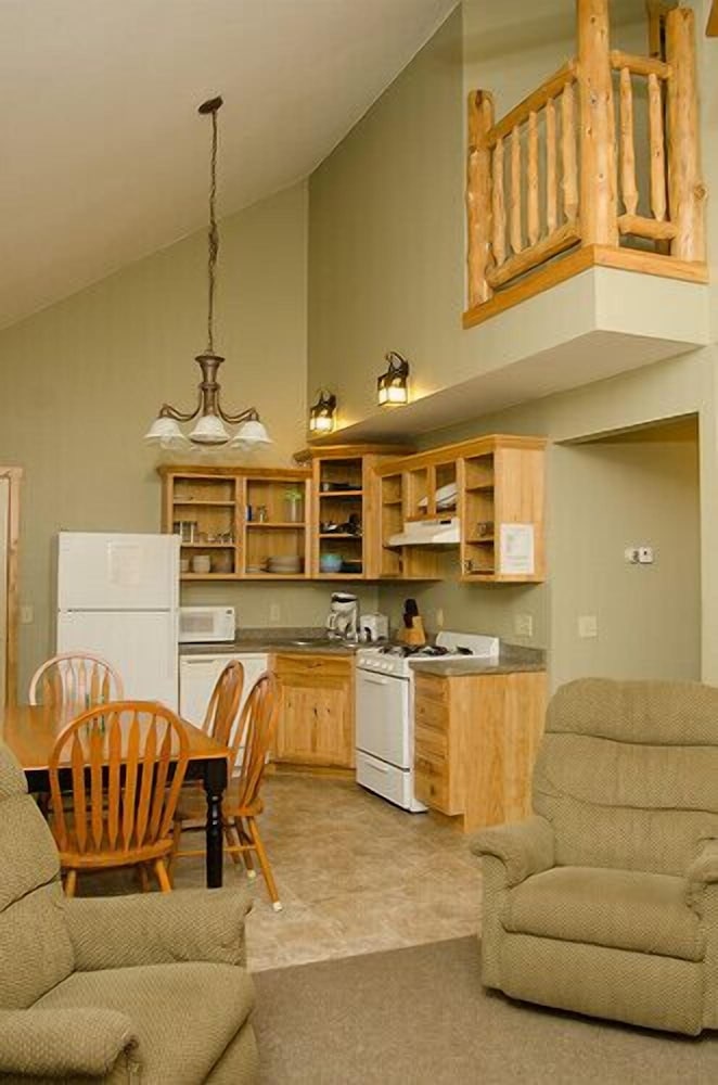 Woodland Beach Resort