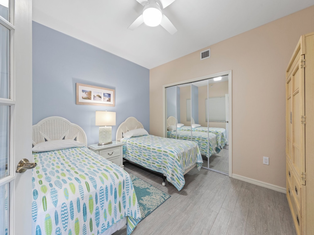 Bella Lago 324 by Distinctive Beach Rentals