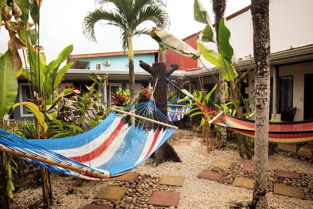 Arenal Hostel Resort