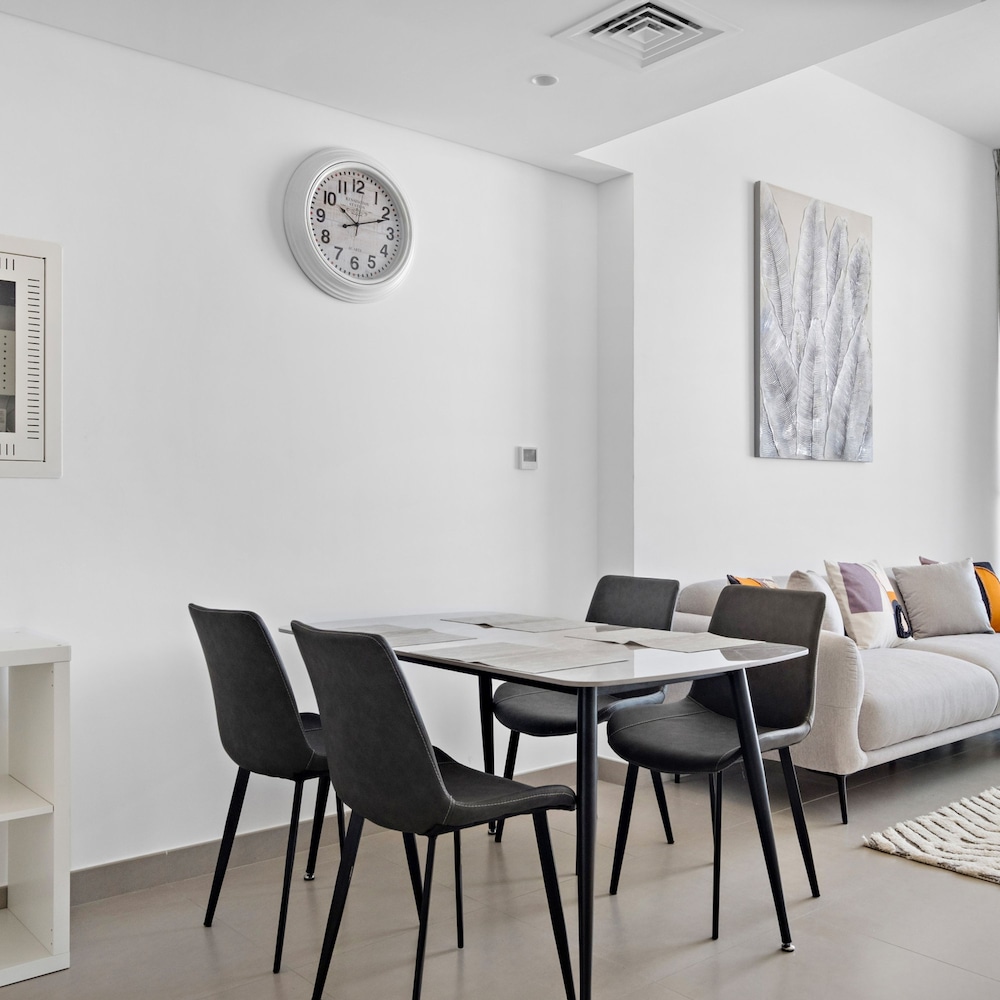 Priv Residence - 402 1BD
