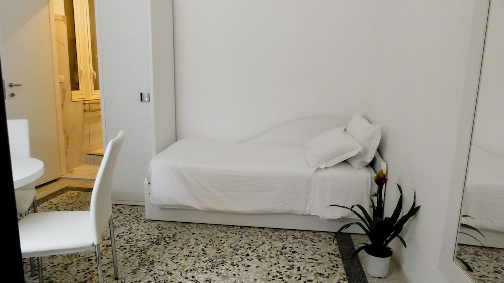 Photo 28