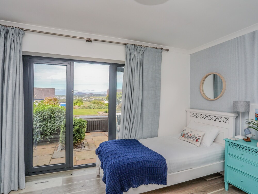 Trem Y Borth Apartment
