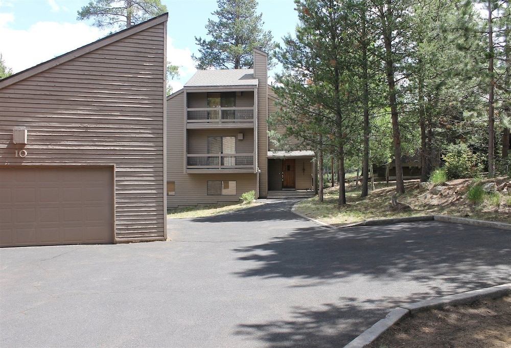 Yellow Pine 10 5 Bedroom Home