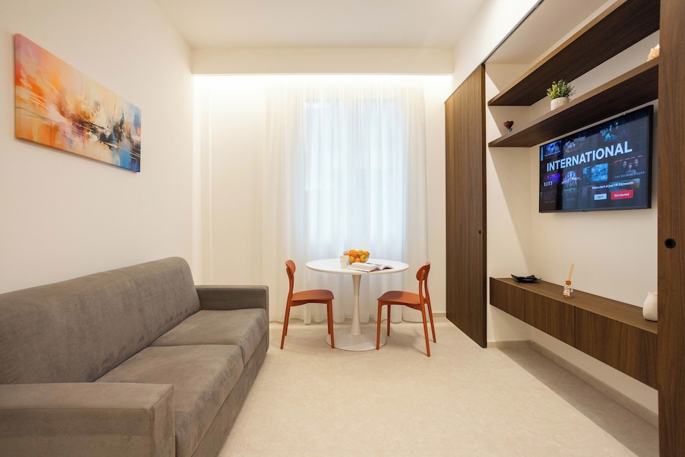 Nora's Suites